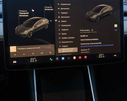 Серый Тесла Модель 3, объемом двигателя 0 л и пробегом 92 тыс. км за 15700 $, фото 7 на Automoto.ua