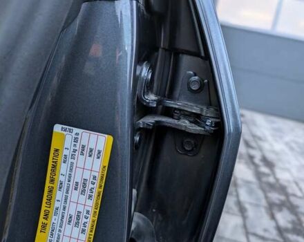 Сірий Тесла Модель 3, об'ємом двигуна 0 л та пробігом 57 тис. км за 21699 $, фото 84 на Automoto.ua