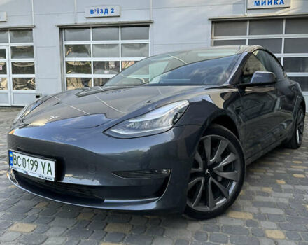 Серый Тесла Модель 3, объемом двигателя 0 л и пробегом 16 тыс. км за 22500 $, фото 7 на Automoto.ua