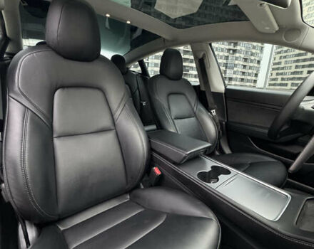 Серый Тесла Модель 3, объемом двигателя 0 л и пробегом 198 тыс. км за 15300 $, фото 29 на Automoto.ua