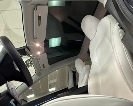 Серый Тесла Модель 3, объемом двигателя 0 л и пробегом 116 тыс. км за 18500 $, фото 12 на Automoto.ua