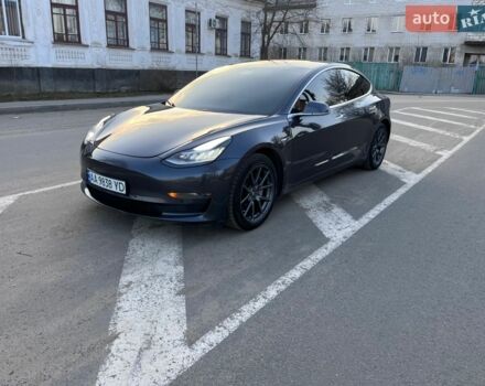 Сірий Тесла Модель 3, об'ємом двигуна 0 л та пробігом 95 тис. км за 15999 $, фото 2 на Automoto.ua