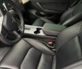 Серый Тесла Модель 3, объемом двигателя 0 л и пробегом 49 тыс. км за 15400 $, фото 4 на Automoto.ua