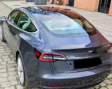 Сірий Тесла Модель 3, об'ємом двигуна 0 л та пробігом 60 тис. км за 12000 $, фото 7 на Automoto.ua