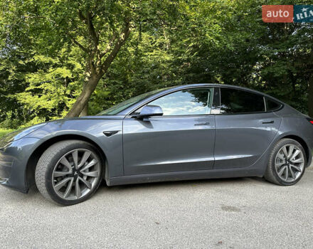 Серый Тесла Модель 3, объемом двигателя 0 л и пробегом 16 тыс. км за 22500 $, фото 32 на Automoto.ua