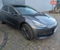 Серый Тесла Модель 3, объемом двигателя 0 л и пробегом 120 тыс. км за 18300 $, фото 1 на Automoto.ua