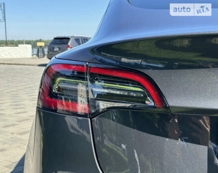 Серый Тесла Модель 3, объемом двигателя 0 л и пробегом 48 тыс. км за 33900 $, фото 21 на Automoto.ua