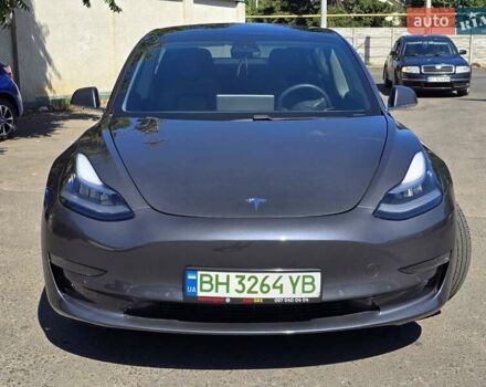 Сірий Тесла Модель 3, об'ємом двигуна 0 л та пробігом 91 тис. км за 17999 $, фото 3 на Automoto.ua
