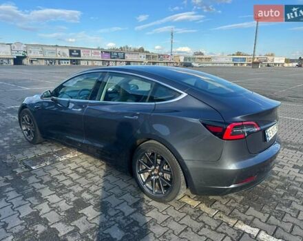 Сірий Тесла Модель 3, об'ємом двигуна 0 л та пробігом 99 тис. км за 17199 $, фото 10 на Automoto.ua