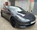 Серый Тесла Модель 3, объемом двигателя 0 л и пробегом 195 тыс. км за 13300 $, фото 3 на Automoto.ua