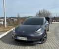 Серый Тесла Модель 3, объемом двигателя 0 л и пробегом 65 тыс. км за 16000 $, фото 1 на Automoto.ua