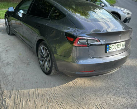 Серый Тесла Модель 3, объемом двигателя 0 л и пробегом 16 тыс. км за 22500 $, фото 20 на Automoto.ua