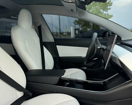 Серый Тесла Модель 3, объемом двигателя 0 л и пробегом 89 тыс. км за 19300 $, фото 8 на Automoto.ua