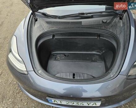 Сірий Тесла Модель 3, об'ємом двигуна 0 л та пробігом 260 тис. км за 13700 $, фото 14 на Automoto.ua