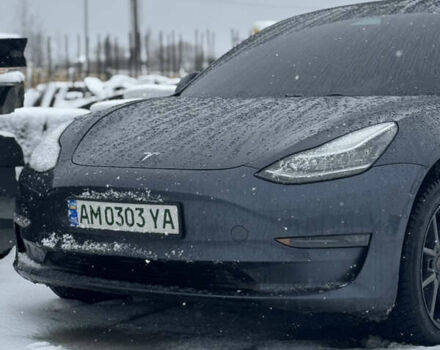 Серый Тесла Модель 3, объемом двигателя 0 л и пробегом 126 тыс. км за 21000 $, фото 2 на Automoto.ua