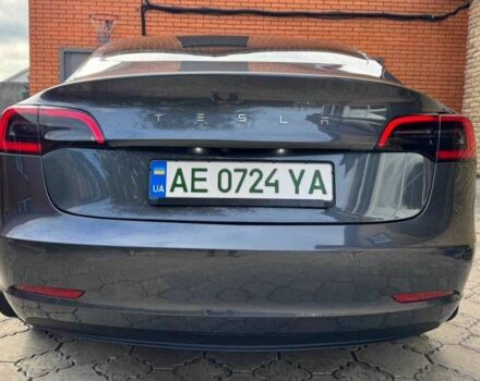 Сірий Тесла Модель 3, об'ємом двигуна 0 л та пробігом 77 тис. км за 21000 $, фото 4 на Automoto.ua