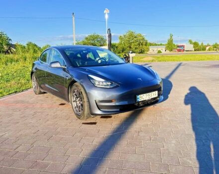 Сірий Тесла Модель 3, об'ємом двигуна 0 л та пробігом 65 тис. км за 25000 $, фото 1 на Automoto.ua