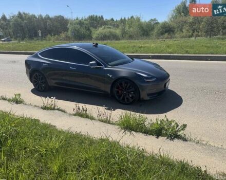 Сірий Тесла Модель 3, об'ємом двигуна 0 л та пробігом 94 тис. км за 19000 $, фото 4 на Automoto.ua