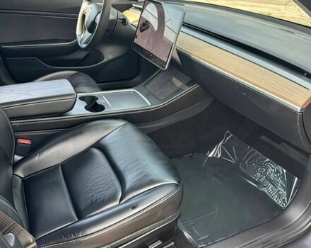 Тесла Модель 3 2021 у Києві на Automoto.ua Сірий Тесла Модель 3, об'ємом двигуна 0 л та пробігом 15 тис. км за 13000 $, фото 10 на Automoto.ua