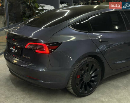 Серый Тесла Модель 3, объемом двигателя 0 л и пробегом 54 тыс. км за 24900 $, фото 15 на Automoto.ua