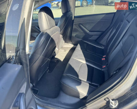 Серый Тесла Модель 3, объемом двигателя 0 л и пробегом 190 тыс. км за 20900 $, фото 15 на Automoto.ua