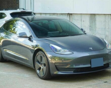 Тесла Модель 3 2021 у Львові на Automoto.ua Сірий Тесла Модель 3, об'ємом двигуна 0 л та пробігом 30 тис. км за 15000 $, фото 2 на Automoto.ua