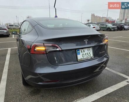 Серый Тесла Модель 3, объемом двигателя 0 л и пробегом 54 тыс. км за 21500 $, фото 7 на Automoto.ua