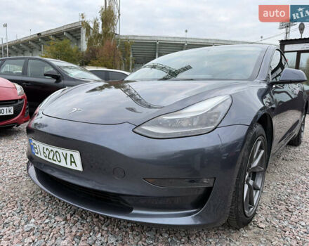 Серый Тесла Модель 3, объемом двигателя 0 л и пробегом 75 тыс. км за 20700 $, фото 12 на Automoto.ua