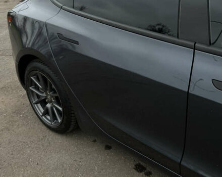 Серый Тесла Модель 3, объемом двигателя 0 л и пробегом 90 тыс. км за 20500 $, фото 10 на Automoto.ua