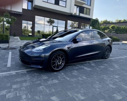 Сірий Тесла Модель 3, об'ємом двигуна 0 л та пробігом 75 тис. км за 23200 $, фото 1 на Automoto.ua