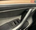 Серый Тесла Модель 3, объемом двигателя 0 л и пробегом 85 тыс. км за 20900 $, фото 17 на Automoto.ua