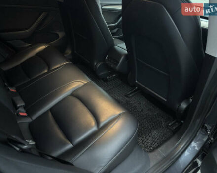 Сірий Тесла Модель 3, об'ємом двигуна 0 л та пробігом 95 тис. км за 21500 $, фото 24 на Automoto.ua