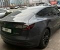 Серый Тесла Модель 3, объемом двигателя 0 л и пробегом 58 тыс. км за 26000 $, фото 5 на Automoto.ua
