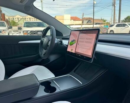 Сірий Тесла Модель 3, об'ємом двигуна 0 л та пробігом 37 тис. км за 9800 $, фото 11 на Automoto.ua