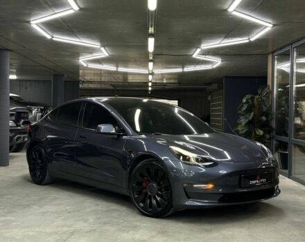 Серый Тесла Модель 3, объемом двигателя 0 л и пробегом 54 тыс. км за 24900 $, фото 2 на Automoto.ua