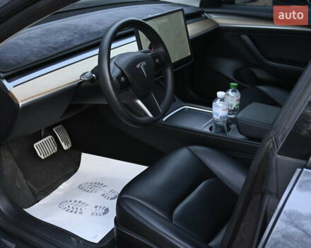 Серый Тесла Модель 3, объемом двигателя 0 л и пробегом 84 тыс. км за 22500 $, фото 22 на Automoto.ua