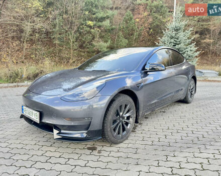 Сірий Тесла Модель 3, об'ємом двигуна 0 л та пробігом 105 тис. км за 20900 $, фото 1 на Automoto.ua