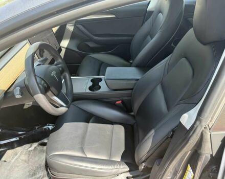 Сірий Тесла Модель 3, об'ємом двигуна 0 л та пробігом 21 тис. км за 9000 $, фото 8 на Automoto.ua