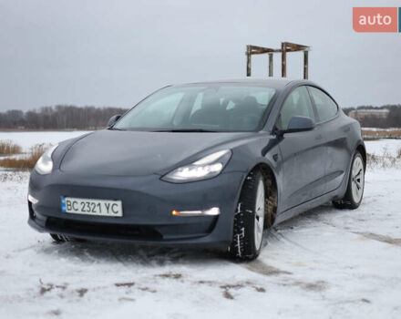 Сірий Тесла Модель 3, об'ємом двигуна 0 л та пробігом 98 тис. км за 23500 $, фото 32 на Automoto.ua