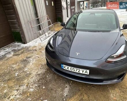 Серый Тесла Модель 3, объемом двигателя 0 л и пробегом 37 тыс. км за 17500 $, фото 3 на Automoto.ua