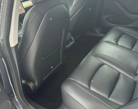 Серый Тесла Модель 3, объемом двигателя 0 л и пробегом 37 тыс. км за 17500 $, фото 16 на Automoto.ua