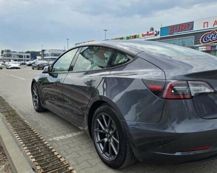 Серый Тесла Модель 3, объемом двигателя 0 л и пробегом 74 тыс. км за 20500 $, фото 6 на Automoto.ua