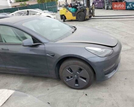 Сірий Тесла Модель 3, об'ємом двигуна 0 л та пробігом 84 тис. км за 16300 $, фото 12 на Automoto.ua