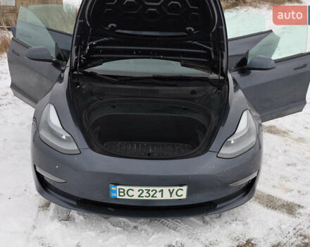 Сірий Тесла Модель 3, об'ємом двигуна 0 л та пробігом 98 тис. км за 23500 $, фото 91 на Automoto.ua