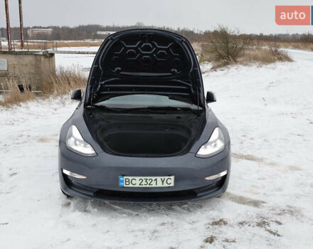 Сірий Тесла Модель 3, об'ємом двигуна 0 л та пробігом 98 тис. км за 23500 $, фото 86 на Automoto.ua