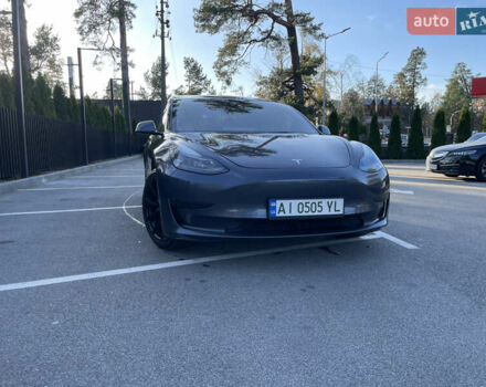 Серый Тесла Модель 3, объемом двигателя 0 л и пробегом 105 тыс. км за 19500 $, фото 8 на Automoto.ua