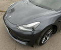 Серый Тесла Модель 3, объемом двигателя 0 л и пробегом 90 тыс. км за 20500 $, фото 3 на Automoto.ua