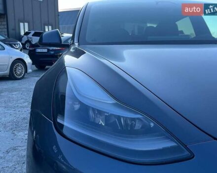 Сірий Тесла Модель 3, об'ємом двигуна 0 л та пробігом 16 тис. км за 28490 $, фото 1 на Automoto.ua