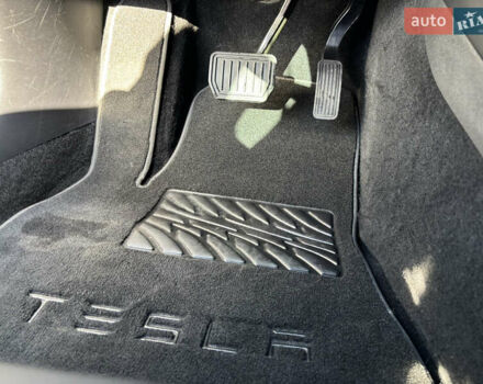 Сірий Тесла Модель 3, об'ємом двигуна 0 л та пробігом 73 тис. км за 34900 $, фото 28 на Automoto.ua