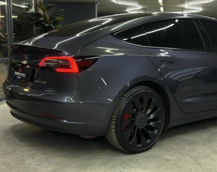 Серый Тесла Модель 3, объемом двигателя 0 л и пробегом 54 тыс. км за 24900 $, фото 11 на Automoto.ua